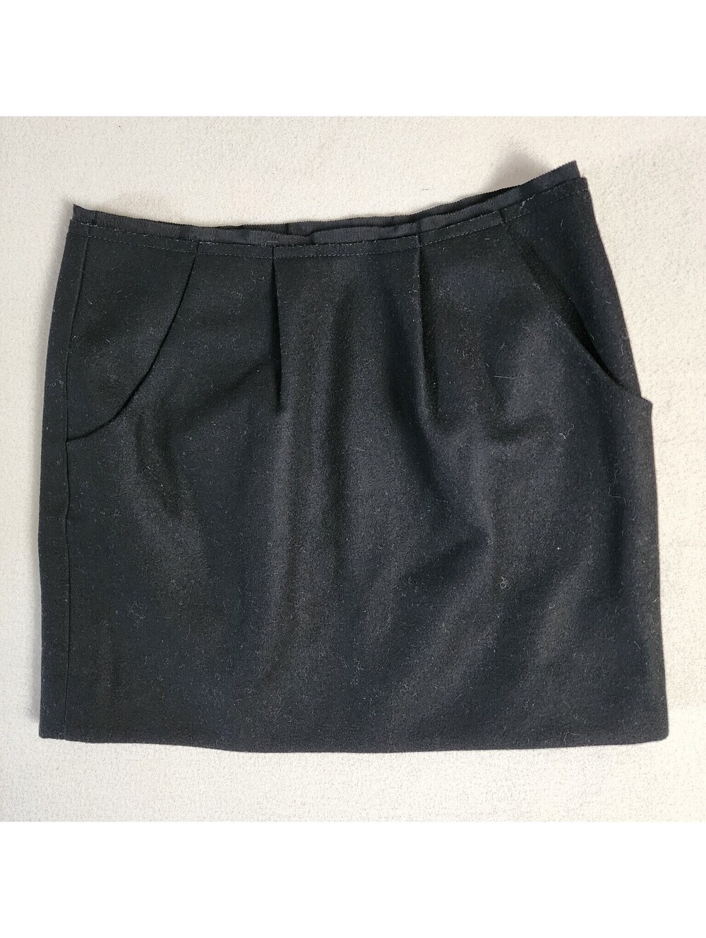 J.CREW Women's Black Wool Blend Mini Skirt Size 0 Side Zip Pockets Pleated